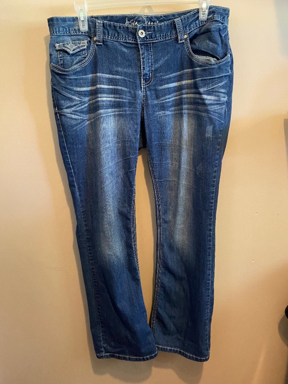 Women’s Ariya Jeans Size 16